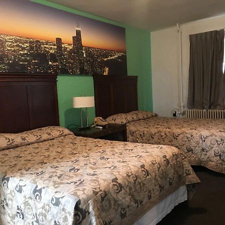 Fiesta Motel Понтиак Экстерьер фото