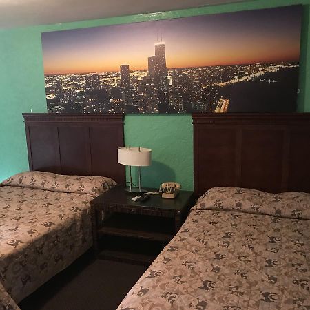 Fiesta Motel Понтиак Экстерьер фото